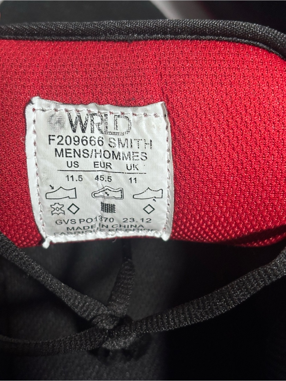 World Industries Black & Red Skate Shoe - Picture 5 of 5